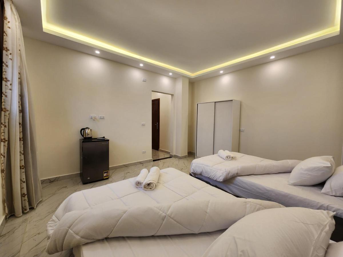 Pyramids Key Motel Le Caire